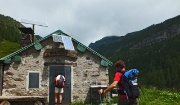 93 Sosta alla Baita Dossello (1760 m.)